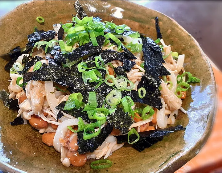 ひとみんさんの料理
　納豆ネバネバ焼きえのきうどん|びせんさん