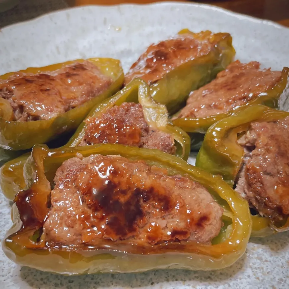 ピーマンの肉詰め🫑|kazzz3さん