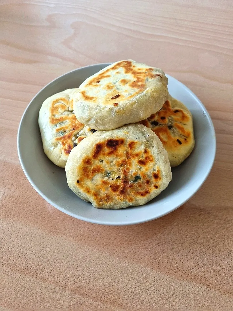 Chinese fried pancake.|Puisung90さん