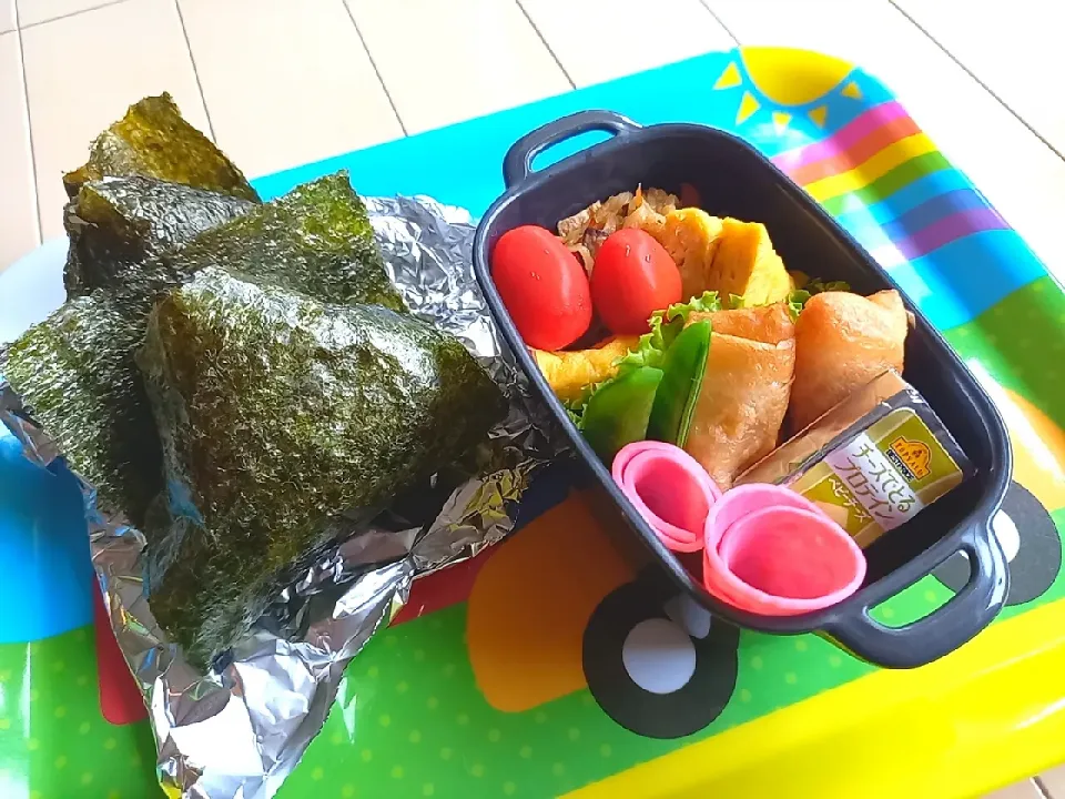 Snapdishの料理写真:息子のお弁当🎵　2021.6.3|mayumiさん