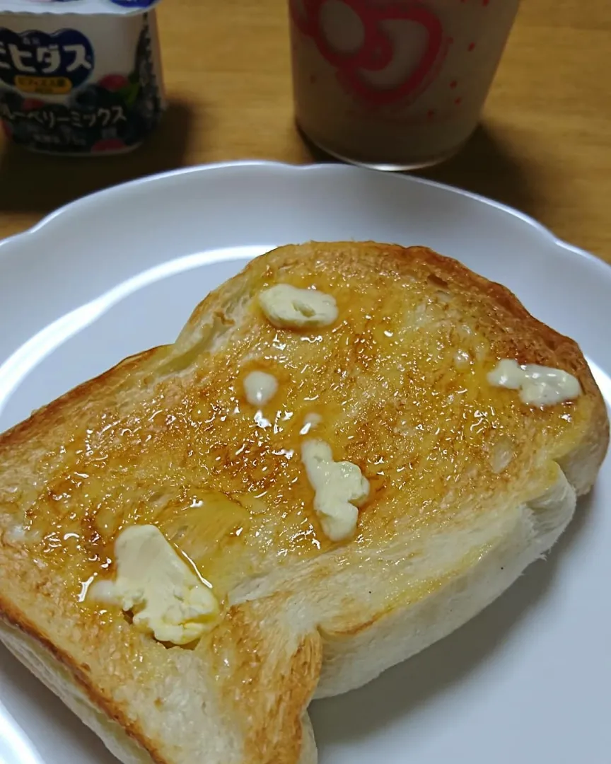 おいしいイギリスパン🍞|しまだ ちえこさん