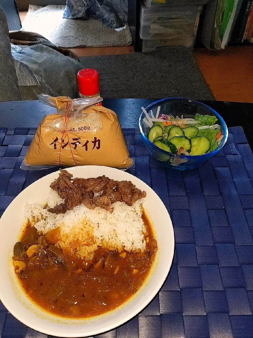 Snapdishの料理写真:人生初のインディカ米で炊いたライスをビーフカレー＆茗荷と胡瓜のピクルス|Tarou  Masayukiさん