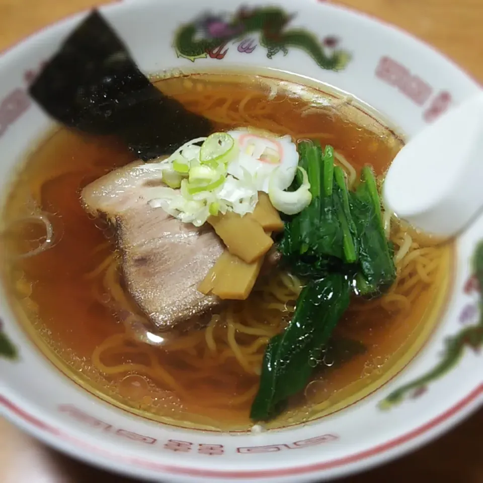 Snapdishの料理写真:醤油ラーメン|歌津八番クリニックさん