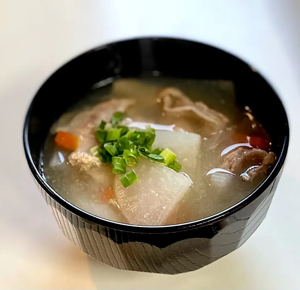 大根と豚肉のお味噌汁|かっちゃん杉さん