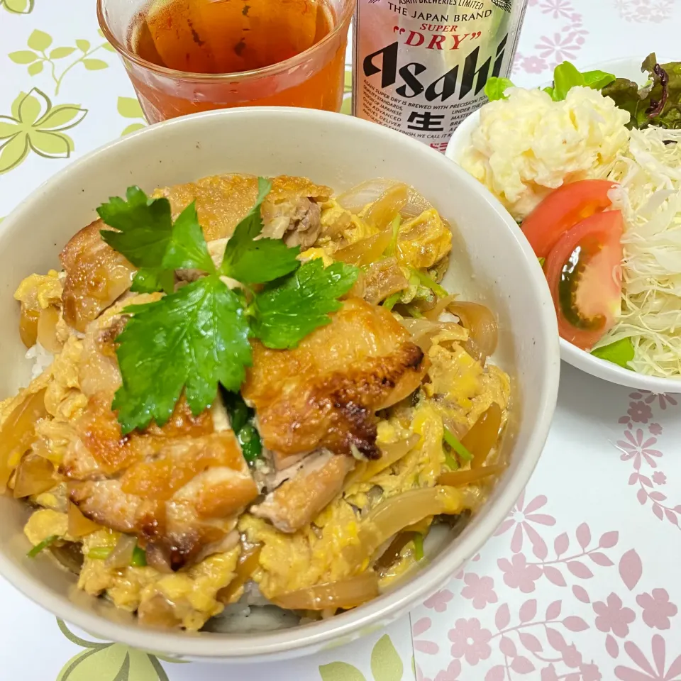 親子丼 鶏肉は上に乗せて|まみっこさん