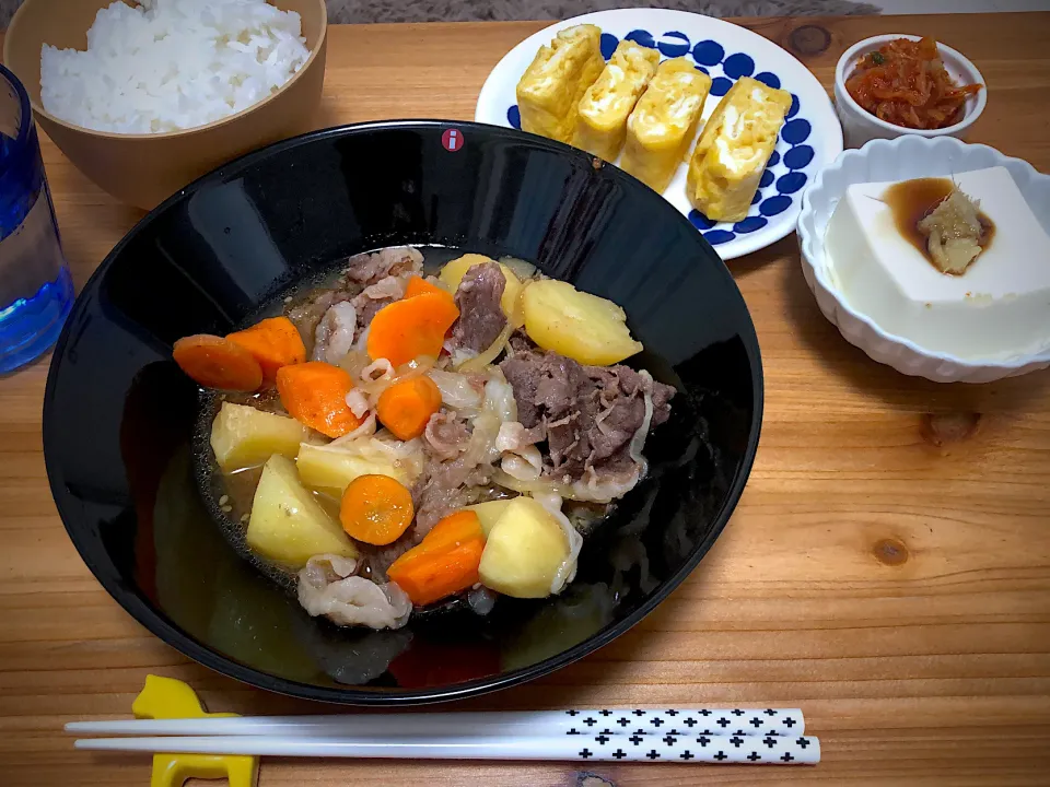 Snapdishの料理写真:肉じゃが|saknさん