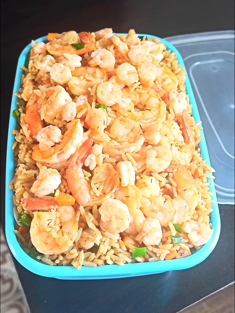 prowns and shrimps fried rice.|LINA'S KITCHENさん