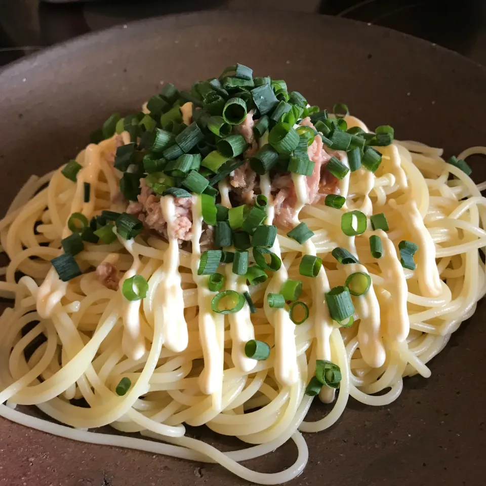 Snapdishの料理写真:ツナマヨポン酢パスタ|sanaeさん