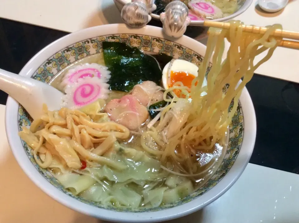 お家で作る 鳥塩ワンタン麺|Takeshi  Nagakiさん