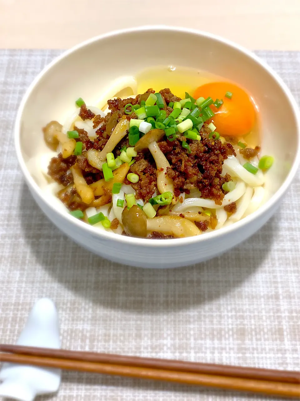 味噌そぼろ玉うどん|ぽんたさん