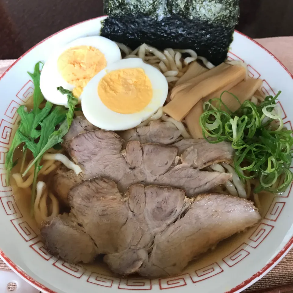 Snapdishの料理写真:醤油ラーメン|純さん