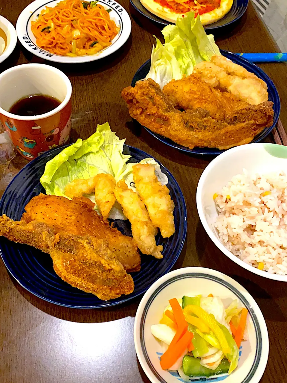 豚バラ肉の唐揚げ　柚子塩唐揚げ　フライドチキン　野菜の浅漬け　ナポリタン　マルゲリータピザ　コーヒー|ch＊K*∀o(^^*)♪さん