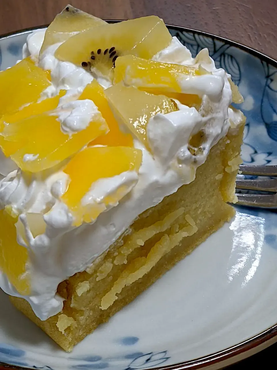 キウイとパイナップルの米粉ケーキ|shokoさん