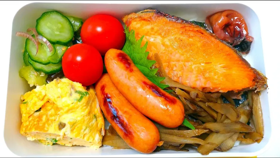 6/7のお弁当🍱
海苔弁当|卯月さん