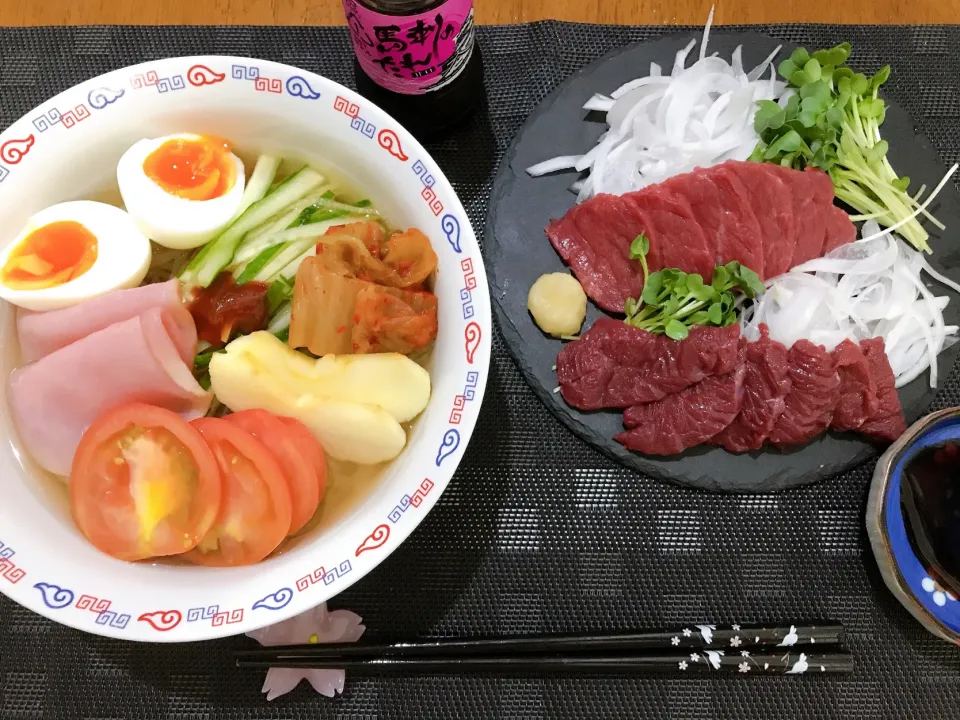 馬刺しと冷麺のセット|ゆうかさんさん