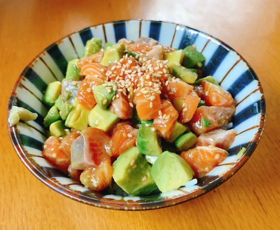 怪獣くんのかぁちゃんさんの時短！美味しいポキ丼 #楽天レシピ|楽天レシピさん