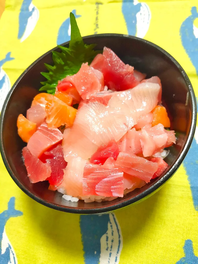 Dinner 海鮮丼|tamakiさん