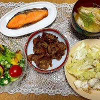 Snapdishの料理写真:簡単な夕飯|Hika Emiさん