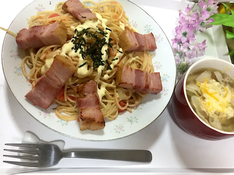 明太子チーズのカリカリベーコンパスタ|ひろこさん