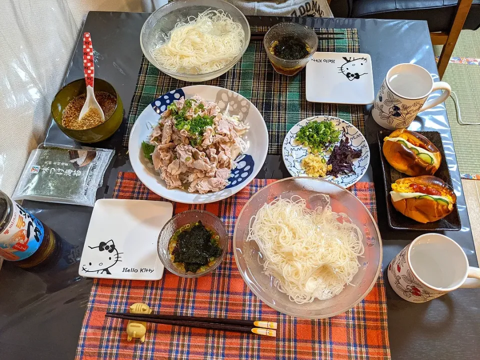 Snapdishの料理写真:今日の夕飯☆*°|奈津美さん