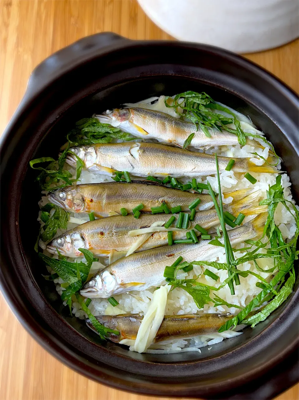 釣り魚🎣土鍋で小鮎の炊き込みご飯|9421beruさん