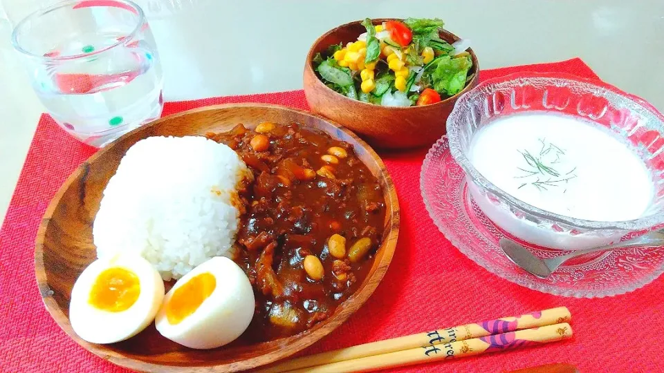 フェンネルとかぶの冷たいスープ
豆たくさんカレー|Yoshiko Miyazakiさん