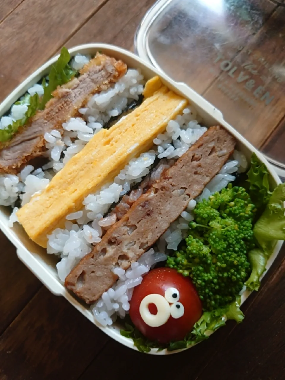 漢の…長女用🍱3種だけど2色なおにぎらず弁当|ᵏᵒᵘさん