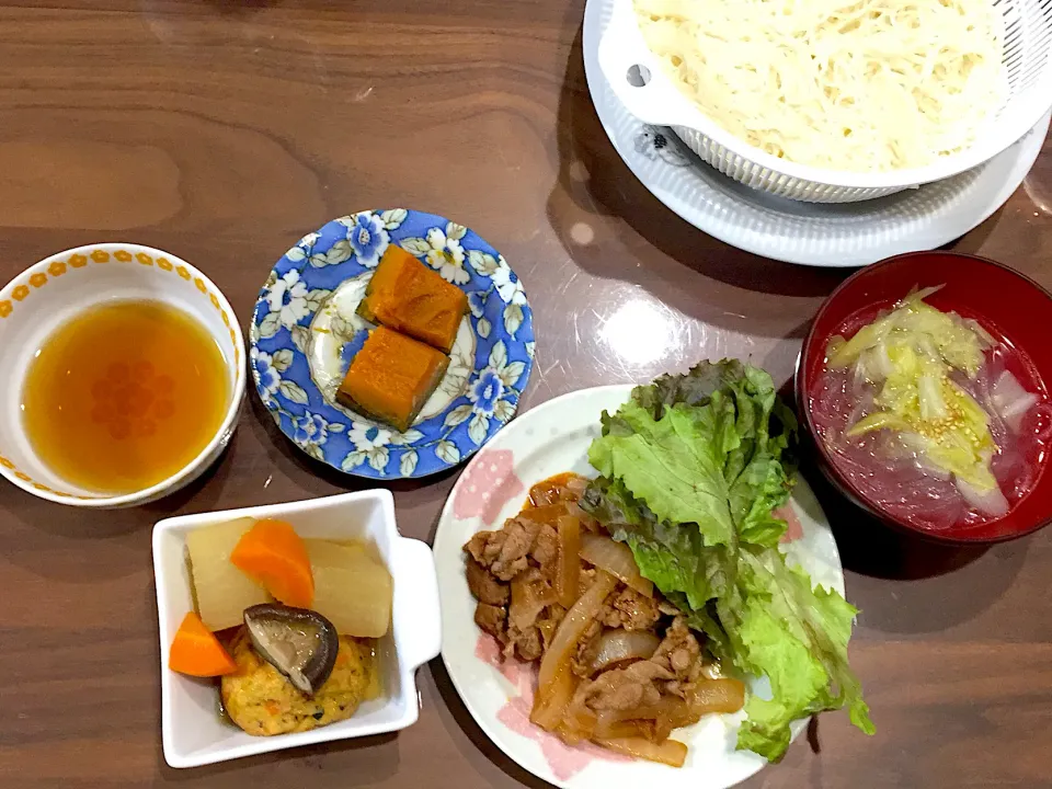 煮物 ポークチャップ 白菜とねぎ、春雨の生姜スープ かぼちゃの煮物 素麺|おさむん17さん