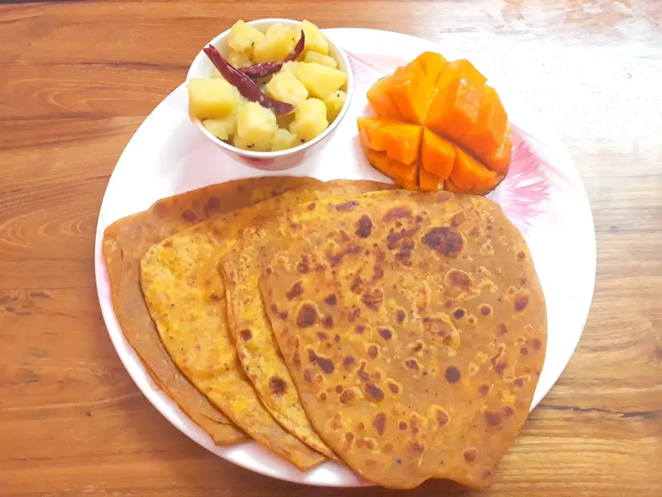 Mango paratha..|Moumita Chowdhury Senさん