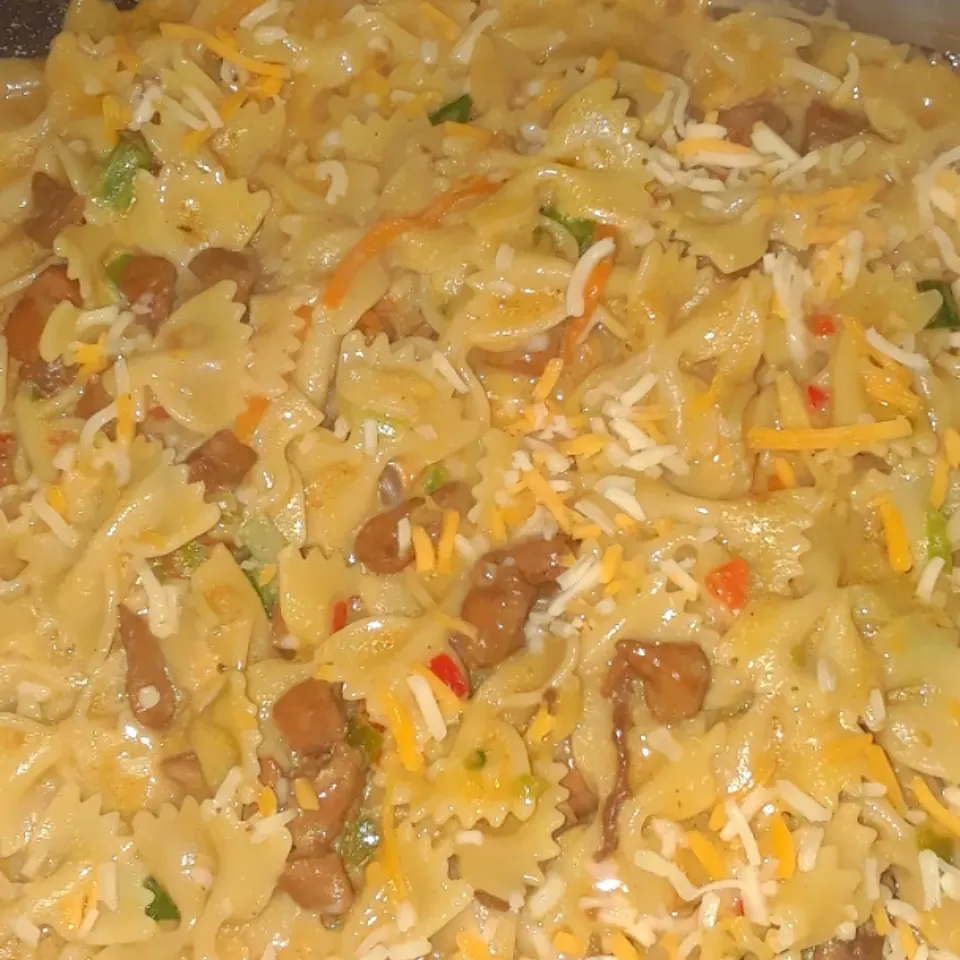 Bow Tie Pasta with Sauted Chicken Breast|The Jamaican Queenさん