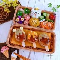 アイスキャンディーとオムソバ弁当
シロクマくんのアイス屋さん🍨