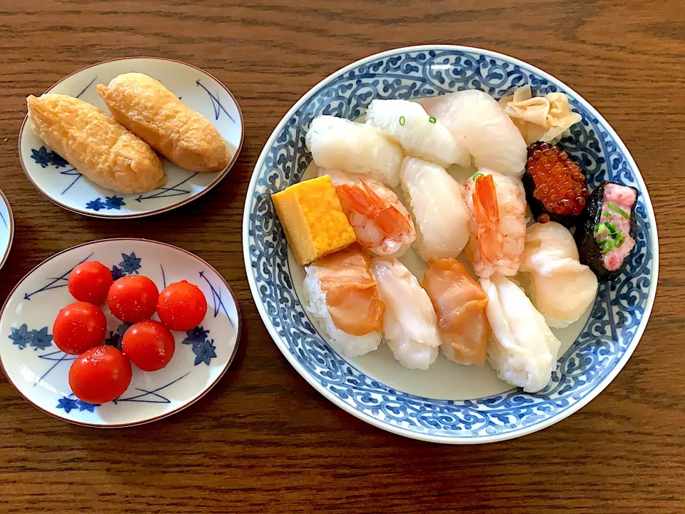 お寿司🍣今日の夕食20210611|rococoさん