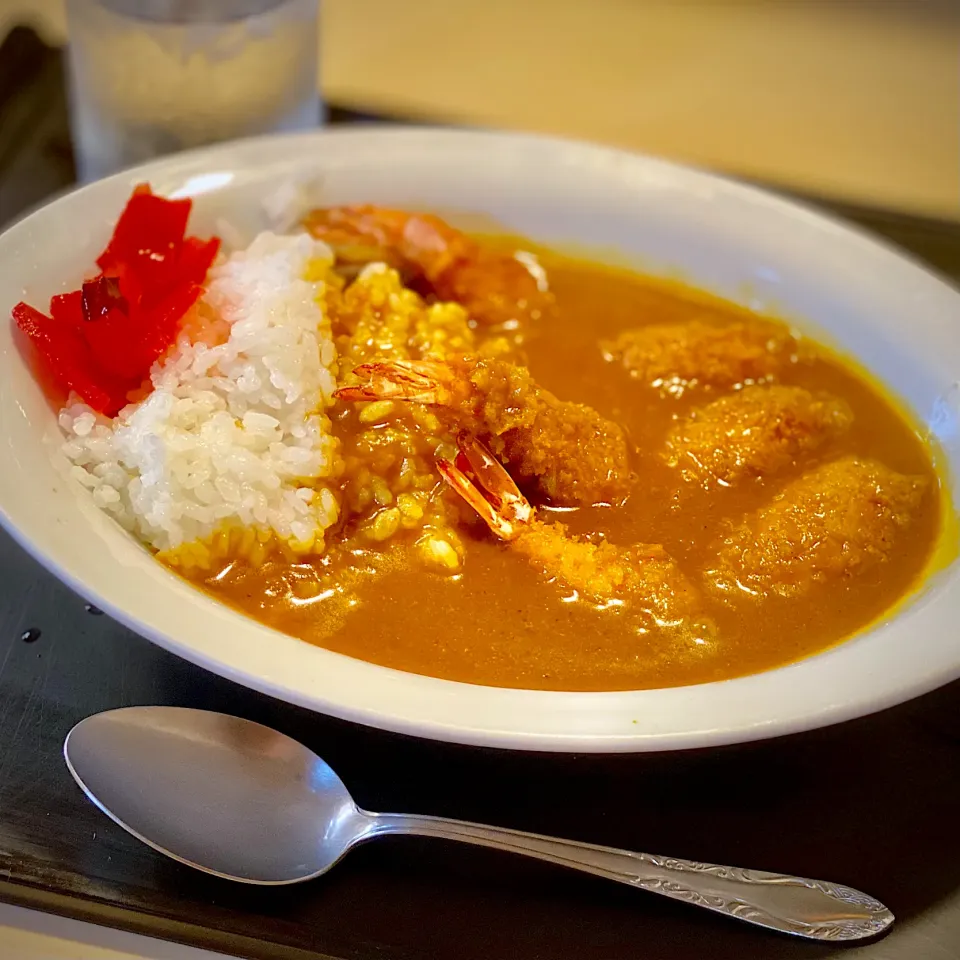 金曜日はカレーの日|にゃあ（芸名）さん