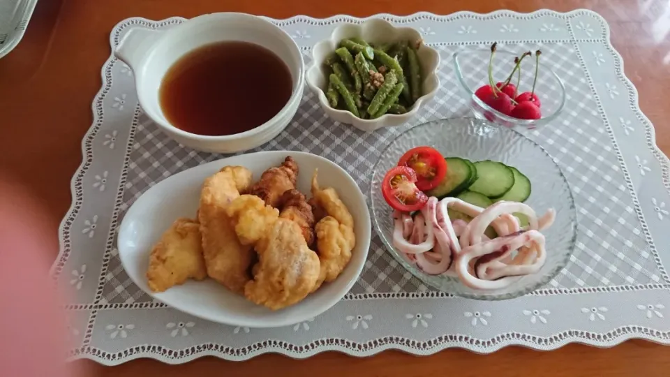 ☆とり天
☆イカとキュウリの酢の物
☆いんげんごま和え
☆さくらんぼ🍒|chikakoさん