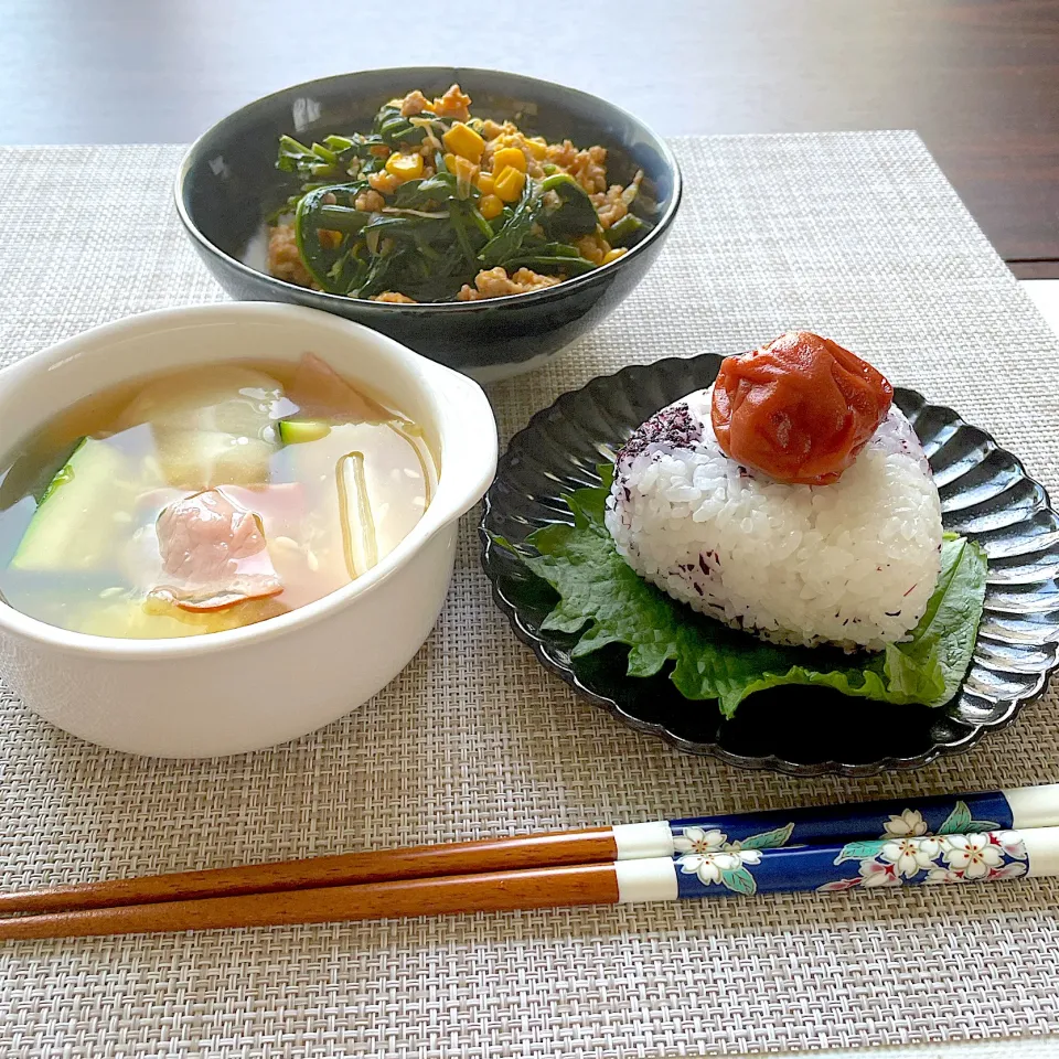 空芯菜の炒め物and蕪とズッキーニのコンソメスープ❤️|rumiさん