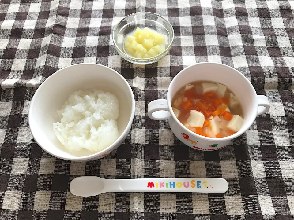 【離乳食】おかゆ、お味噌汁、キウイ|sayaさん