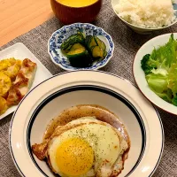 Snapdishの料理写真:ハンバーグ|ボリさん