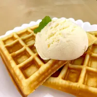 Ice cream waffle|Joyce Cさん