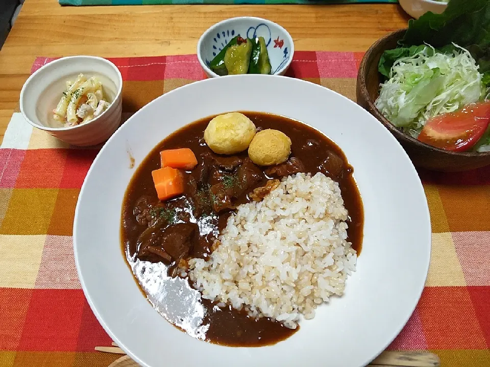 今日の夜ごはん　ビーフカレー|ペコちゃんさん