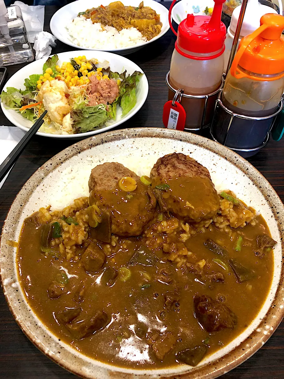 牛すじカレーにハンバーグトッピング😋|すかラインさん