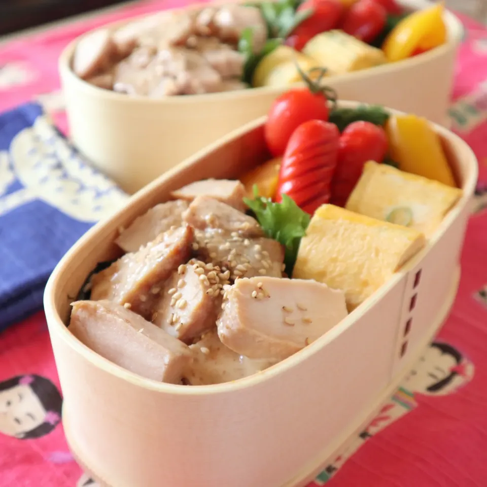 高校生男子弁当＆中学生男子弁当🍱蒸し鶏丼|なかじー。さん