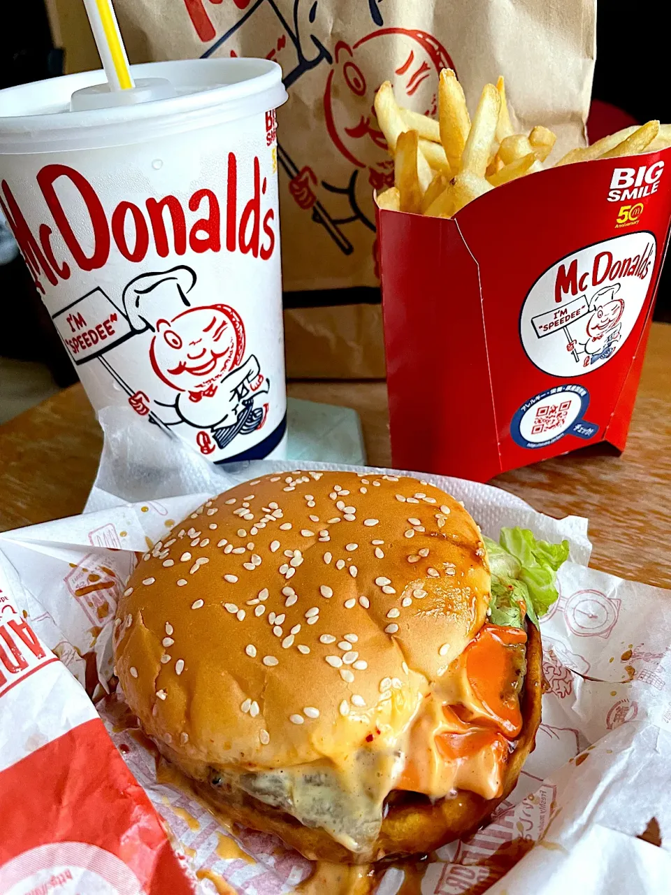 赤辛てりやきバーガー🍔　ポテト🍟　　スプライト🥤|るみおんさん