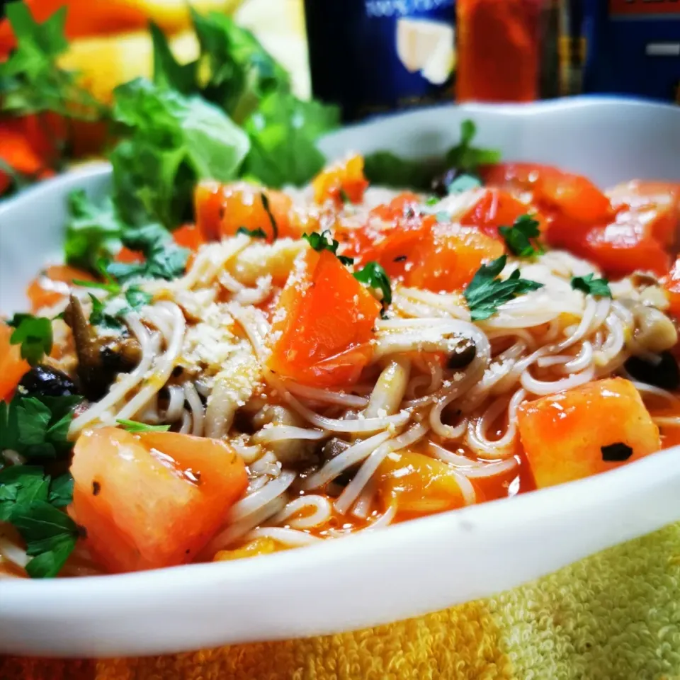 イタリアン風トマト🍅そうめん(~‾▿‾)~|ペンギンさん