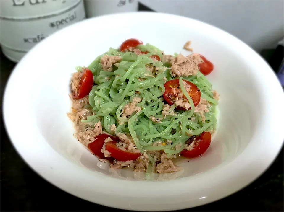 ツナとトマトの素麺|Naturaさん