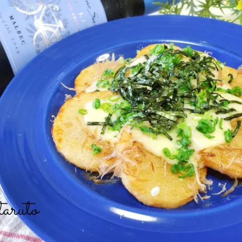 「めんつゆ」を使ってみたSnapdishの料理・レシピ写真:おかちゃん♡の料理✨
長芋の和風ピザ風😍🍕💕