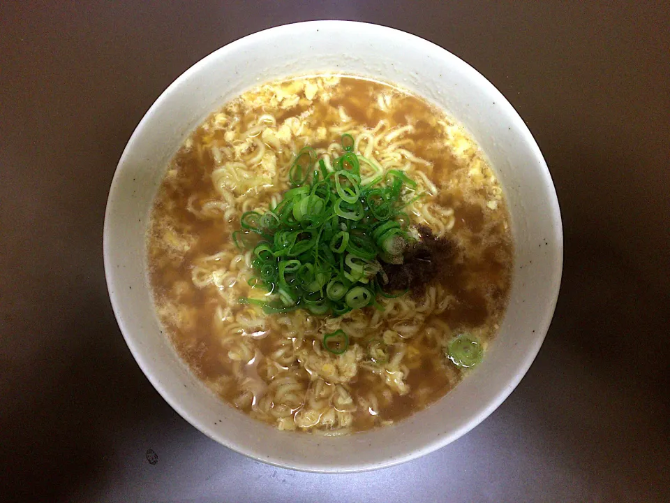 醤油ラーメン(玉子入)|ばーさんさん