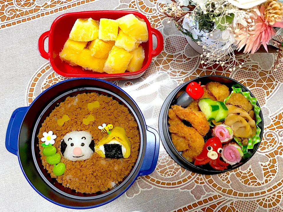 Snapdishの料理写真:2021.6.15はこむすびまんのそぼろ弁当⭐️|makoさん