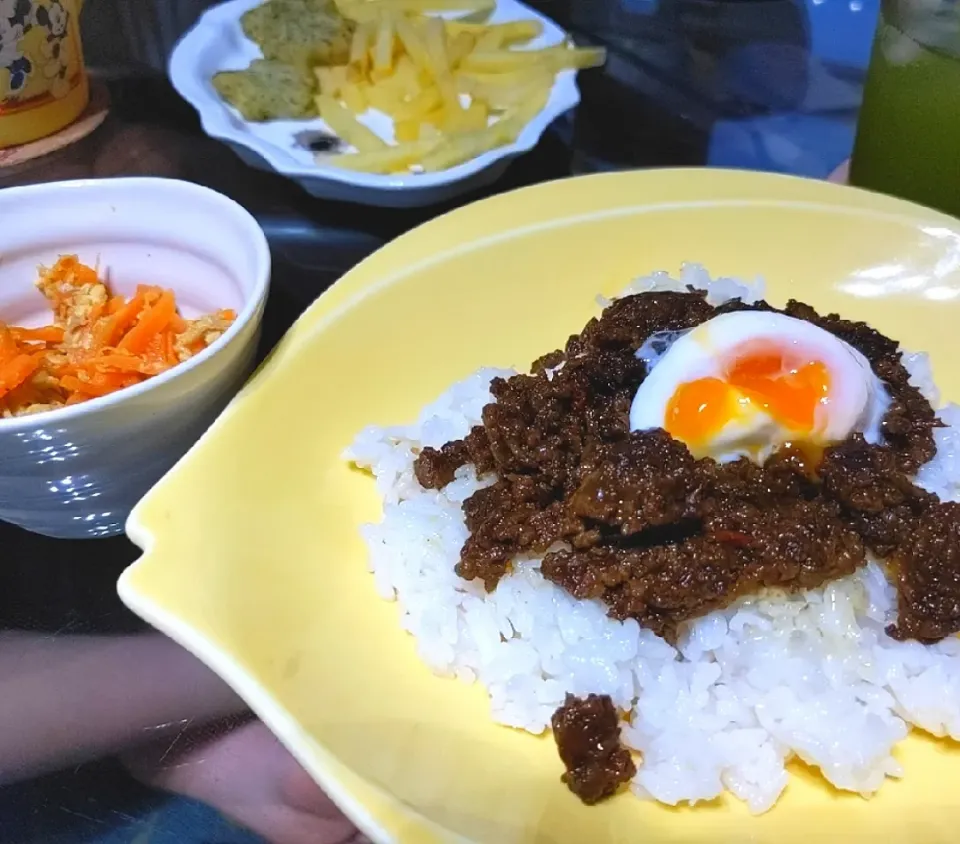 キーマカレー温玉のせ
にんじんしりしり|maaさん