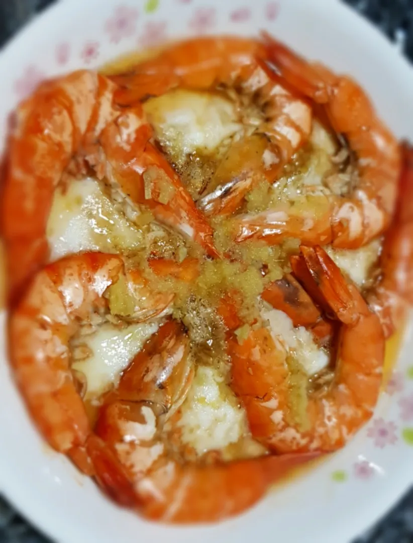 Steamed tiger prawns with Egg & Wine|DC🍽 cooking*mamaさん