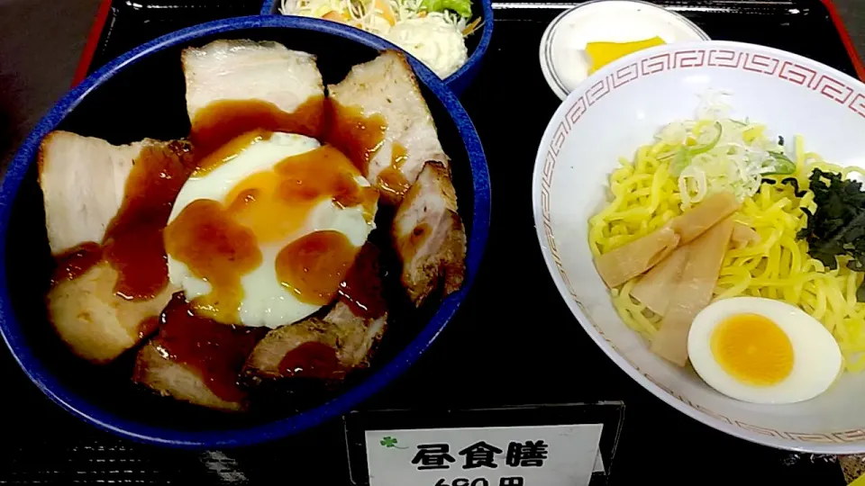 豚バラチャーシュー丼・半ラーメンセット|nyama1さん